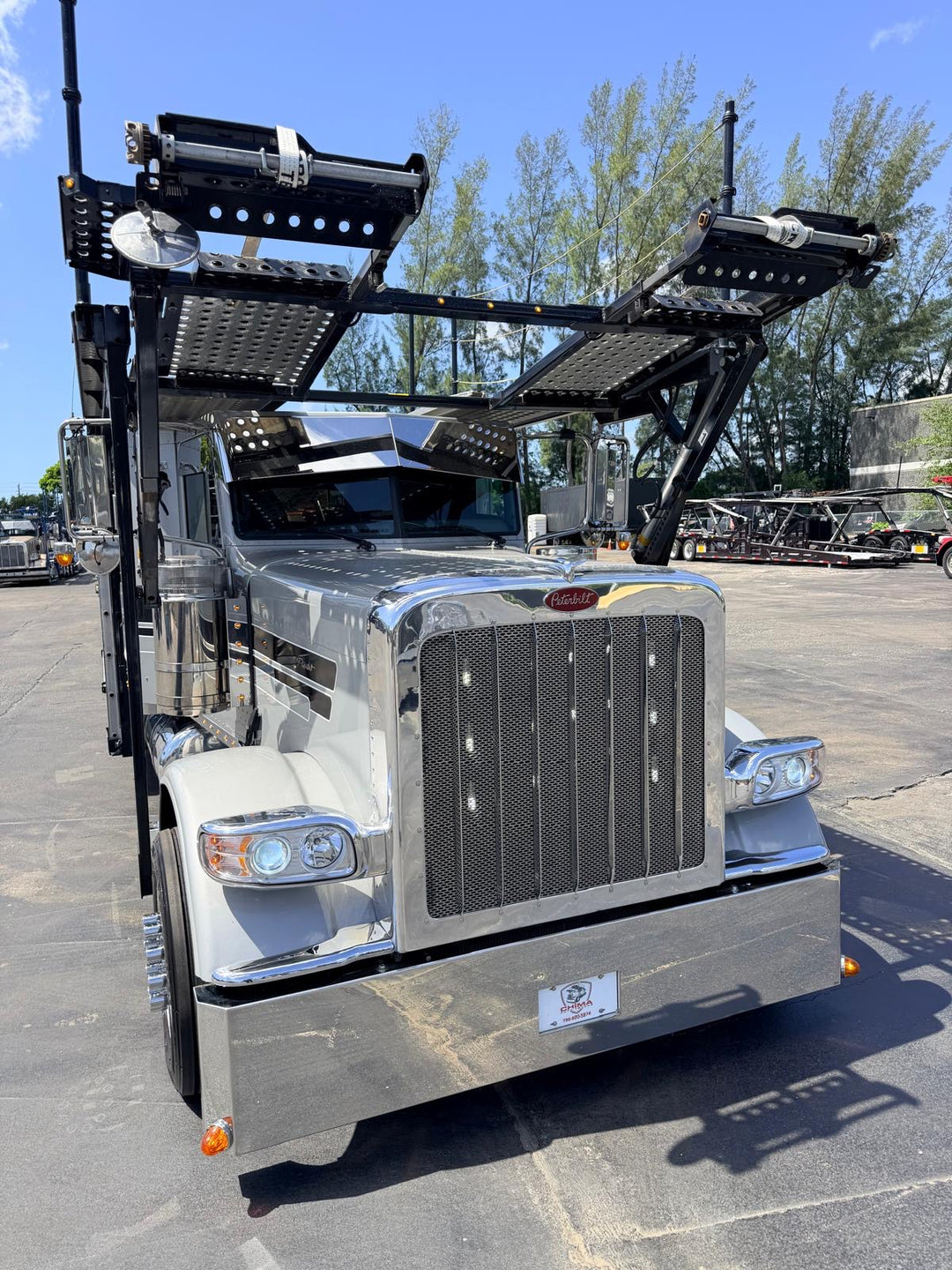 2024 Peterbilt 389 w/a 2024 Cottrell CX09 LSFA 80”