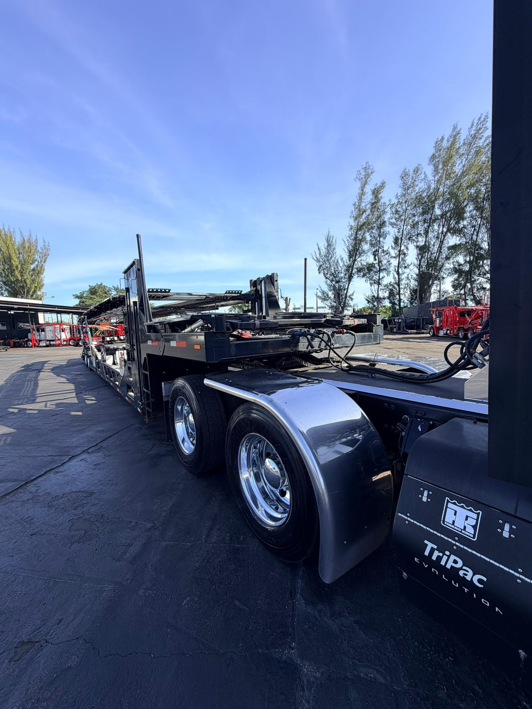 2017 KW T680 w/a 2018 Cottrell 5307 XL