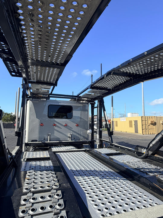 2024 Peterbilt 389 (ChopTop) w/a 2024 Cottrell CX09 LSFA 80”