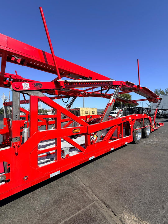 2022 Peterbilt 389 w/a 2020 Cottrell LSFA 80’