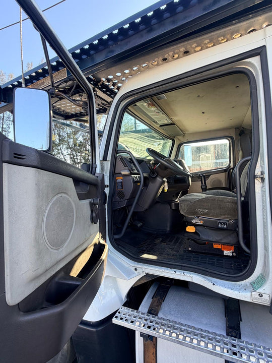 2015 Volvo VAH62200