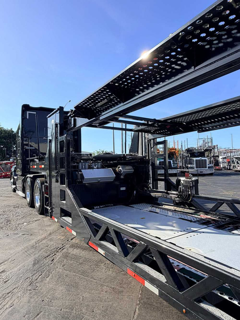 2018 Cottrell 5307 XL