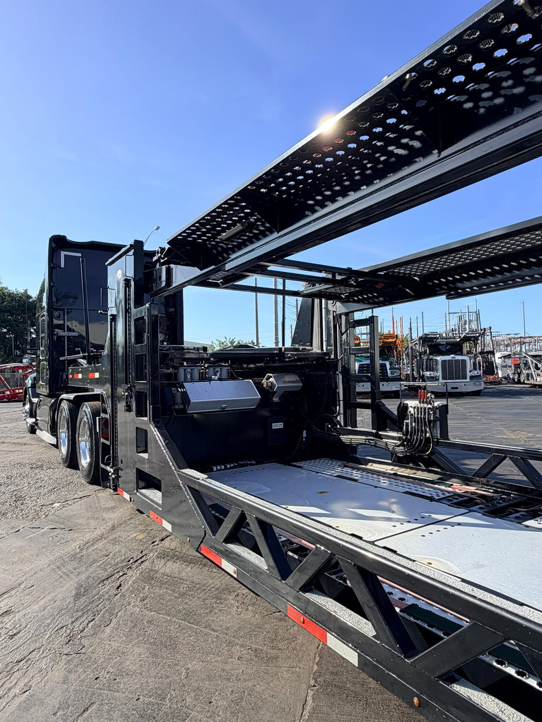 2017 KW T680 w/a 2018 Cottrell 5307 XL