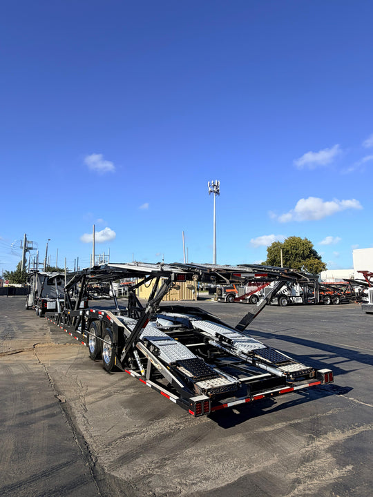 2024 Peterbilt 389 (ChopTop) w/a 2024 Cottrell CX09 LSFA 80”