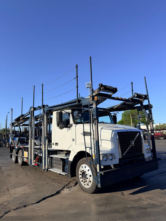 2015 Volvo VAH62200