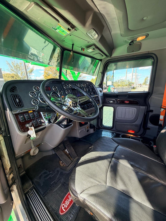 2017 Peterbilt 389 w/a 2017 Cottrell CX11