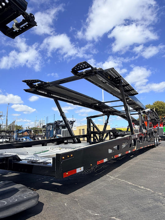 2021 Peterbilt 389 (ChopTop) w/a 2023 Cottrell LSFA 80”