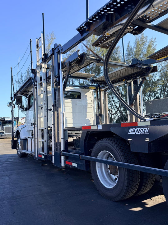 2015 Volvo VAH62200