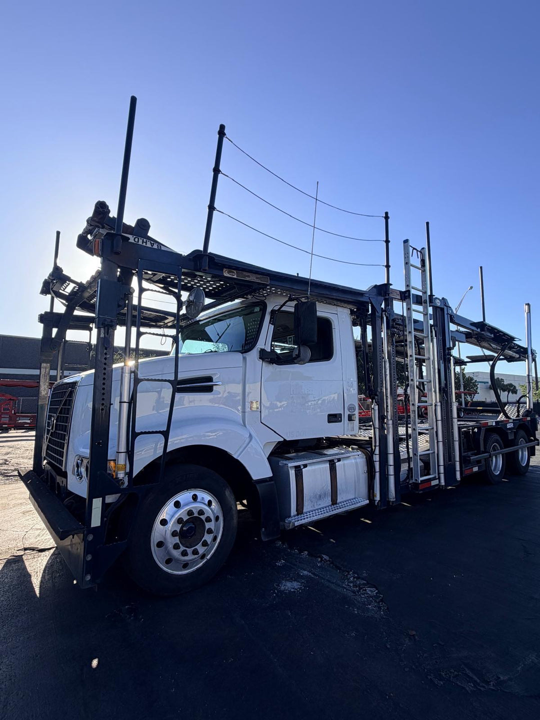 2015 Volvo VAH62200