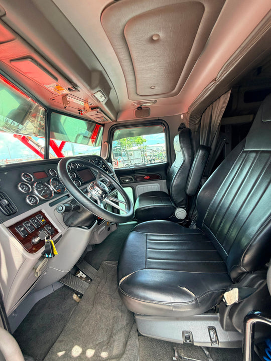 2018 Peterbilt 389
