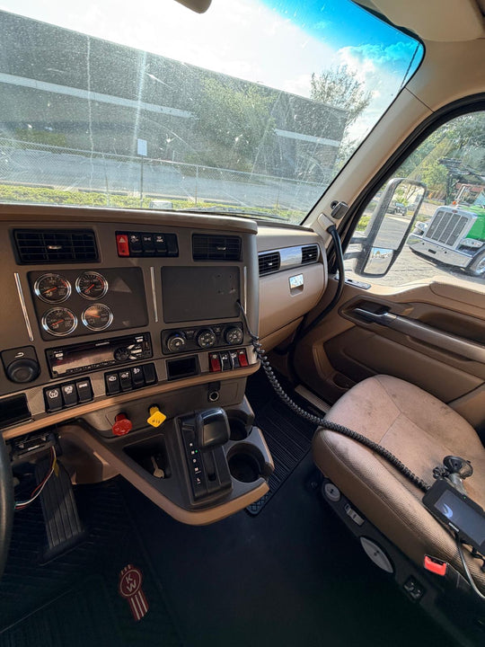 2017 KW T680