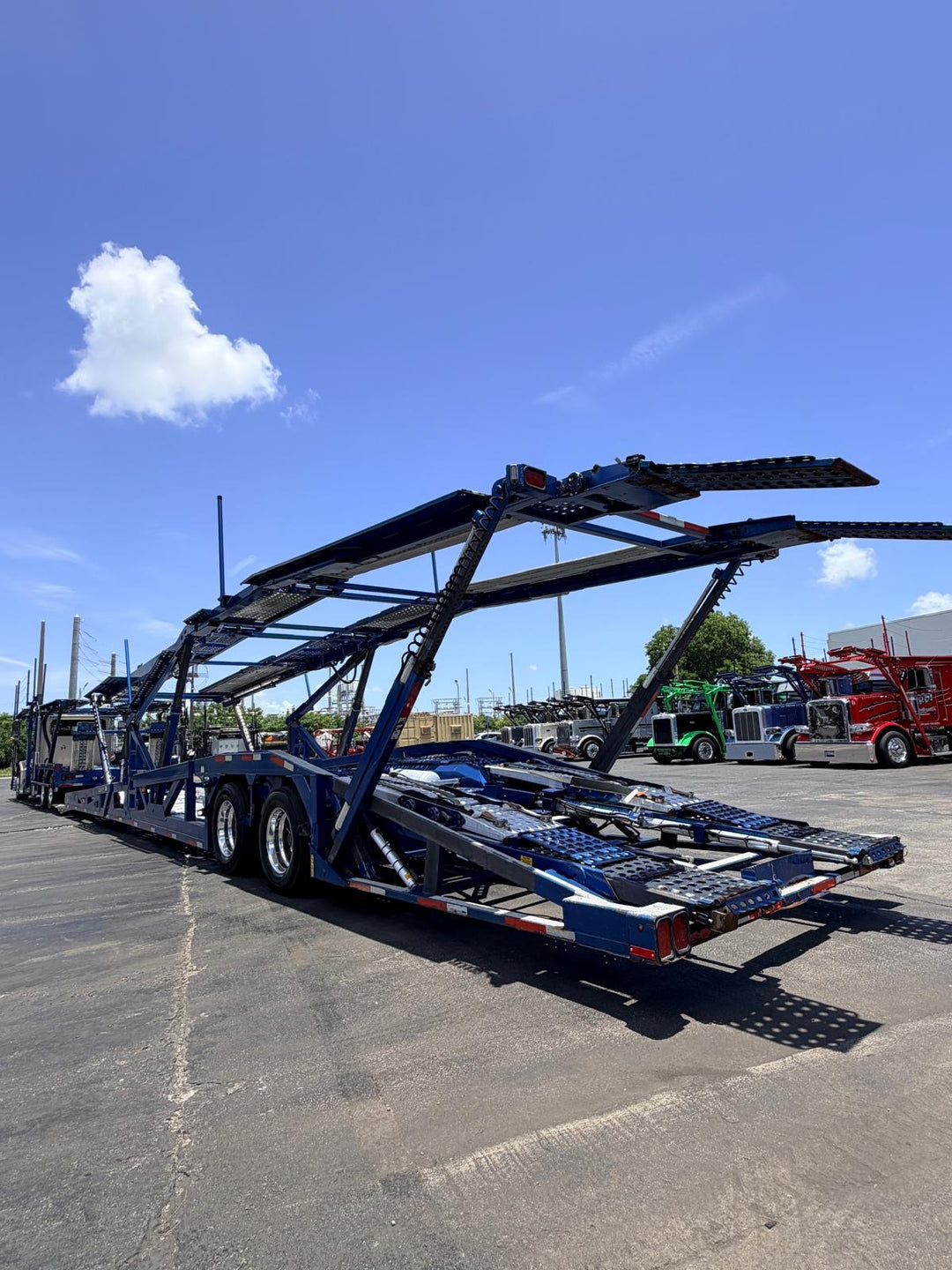 2019 Peterbilt 365 w/a 2019 Cottrell LSFA 80”