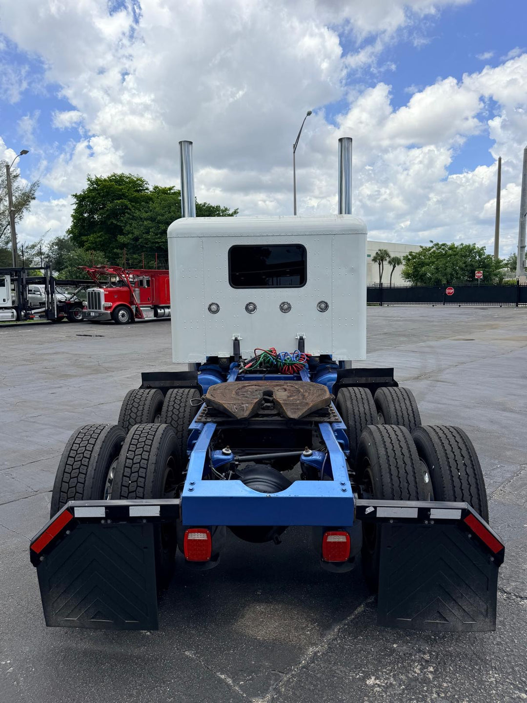 2007 Peterbilt 389 EXHD