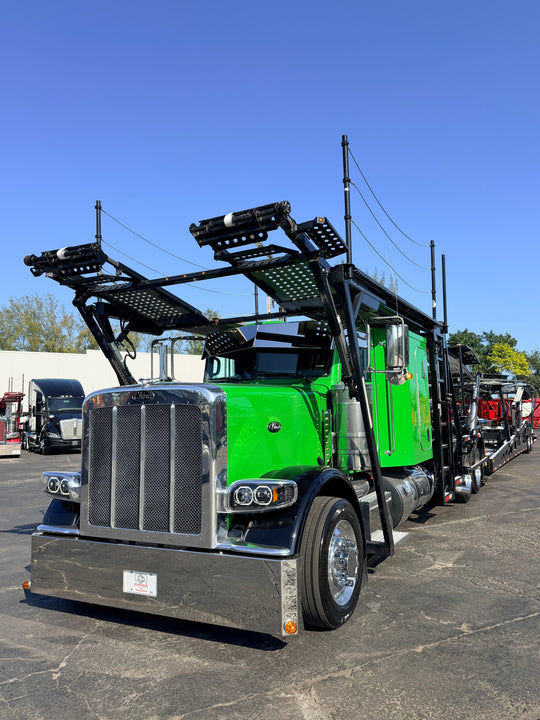 2019 Peterbilt 389 w/a 2020 Cottrell CX09 LSFA