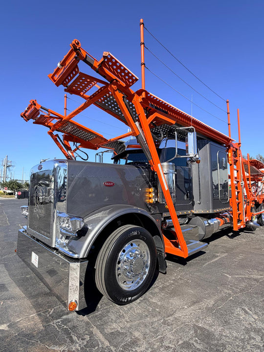 2020 Peterbilt 389 w/a 2021 Cottrell LSFA 80”