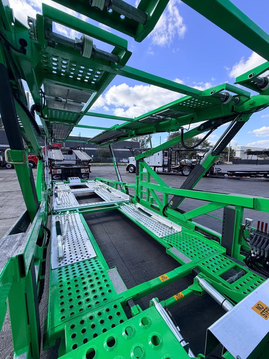 2024 Cottrell CX09 LSFA 80”