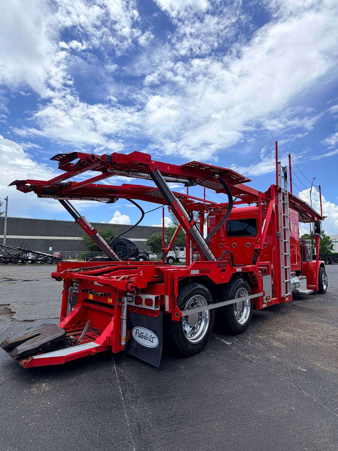 2018 Peterbilt 389