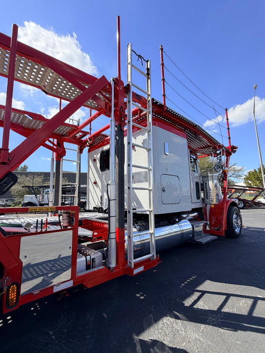 2020 Peterbilt 389 w/a 2021 Cottrell LSFA 80’