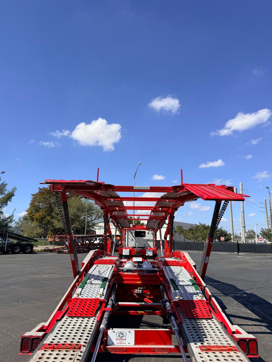 2020 Peterbilt 389 w/a 2021 Cottrell LSFA 80’