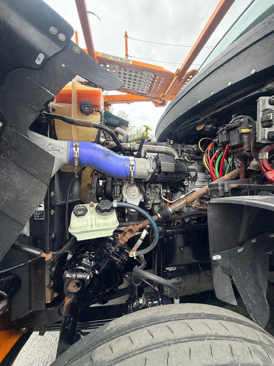 2020 Freightliner 114SD w/a 2020 Cottrell CX09 LSFA 80 Footer