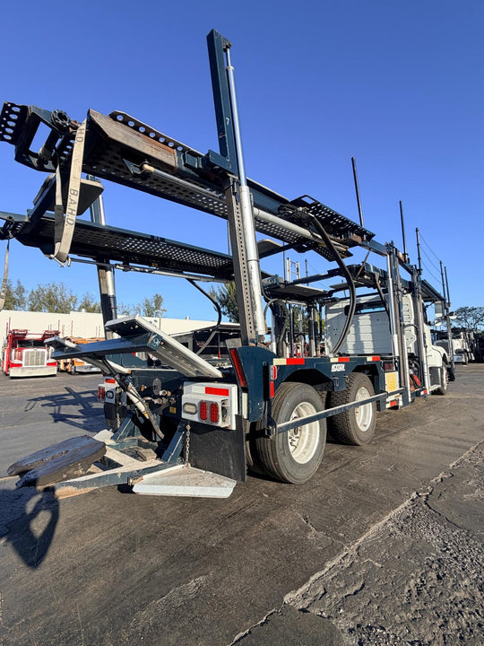 2015 Volvo VAH62200