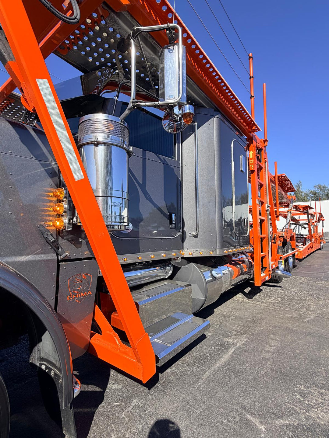 2020 Peterbilt 389 w/a 2021 Cottrell LSFA 80”