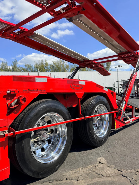 2020 Peterbilt 389 w/a 2021 Cottrell LSFA 80’