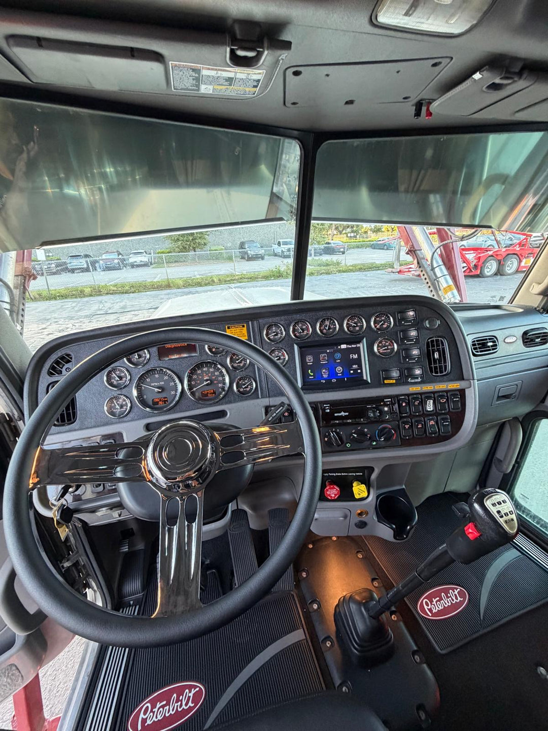 2019 Peterbilt 389 w/a 2019 Cottrell CX-09 LSFA 80 Footer
