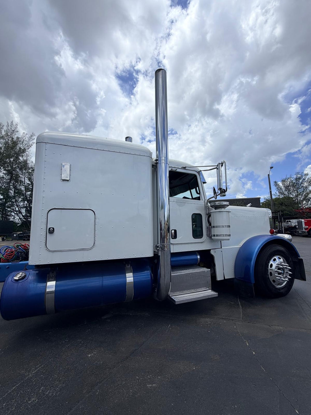 2007 Peterbilt 389 EXHD