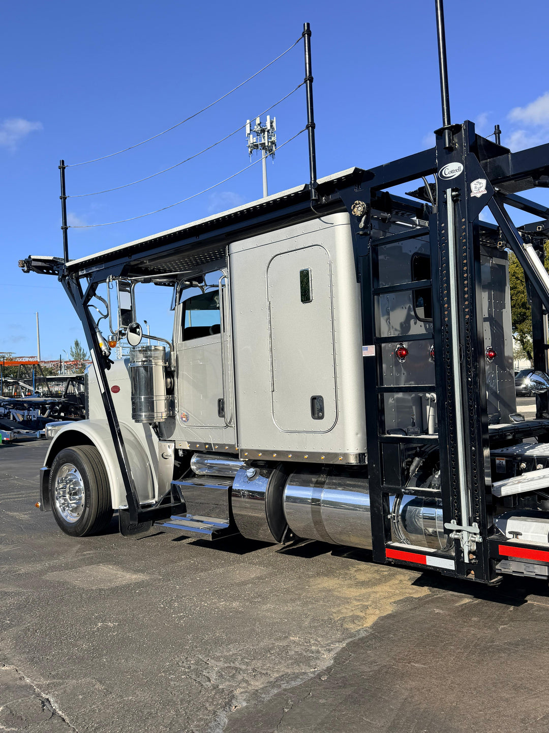 2024 Peterbilt 389 (ChopTop) w/a 2024 Cottrell CX09 LSFA 80”