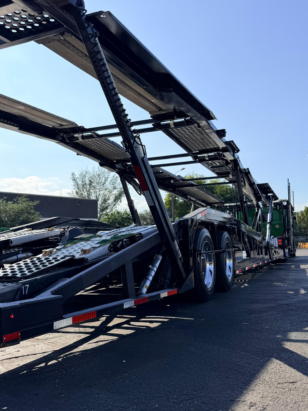 2019 Peterbilt 389 w/a 2020 Cottrell CX09 LSFA