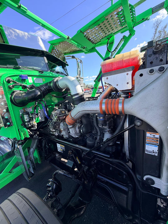 2017 Peterbilt 389 w/a 2017 Cottrell CX11