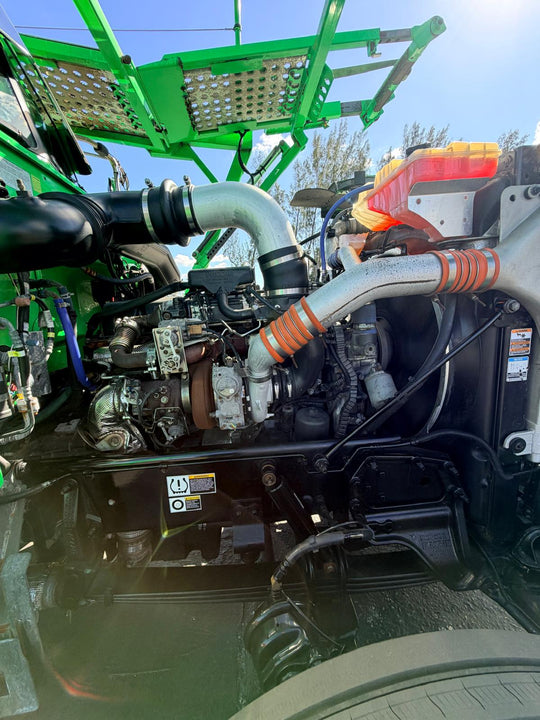 2017 Peterbilt 389 w/a 2017 Cottrell CX11