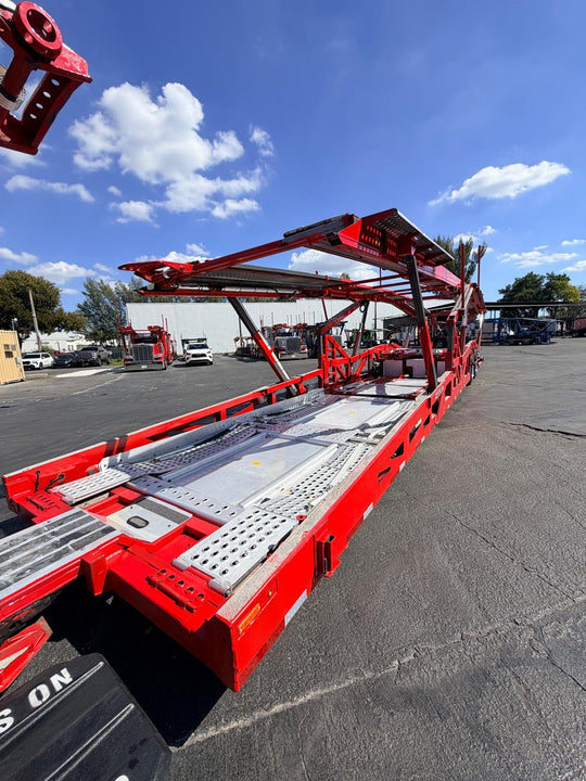 2020 Peterbilt 389 w/a 2021 Cottrell LSFA 80’