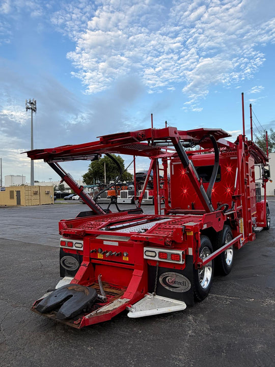 2017 Peterbilt 389 (264” WB)
