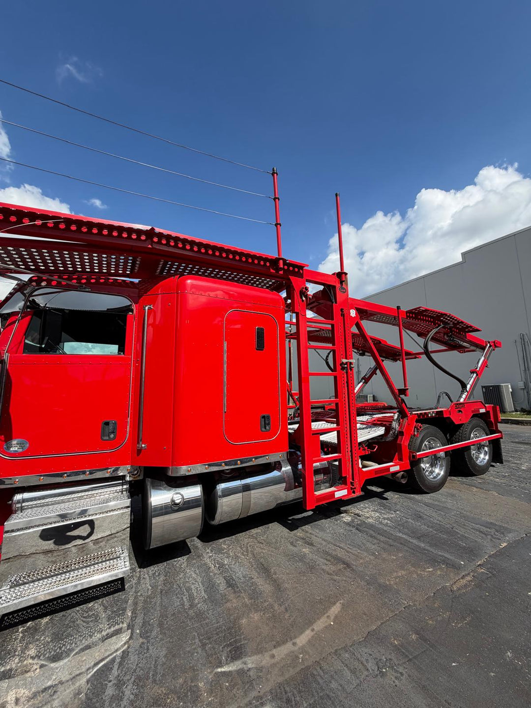 2017 Peterbilt 389 (264” WB)
