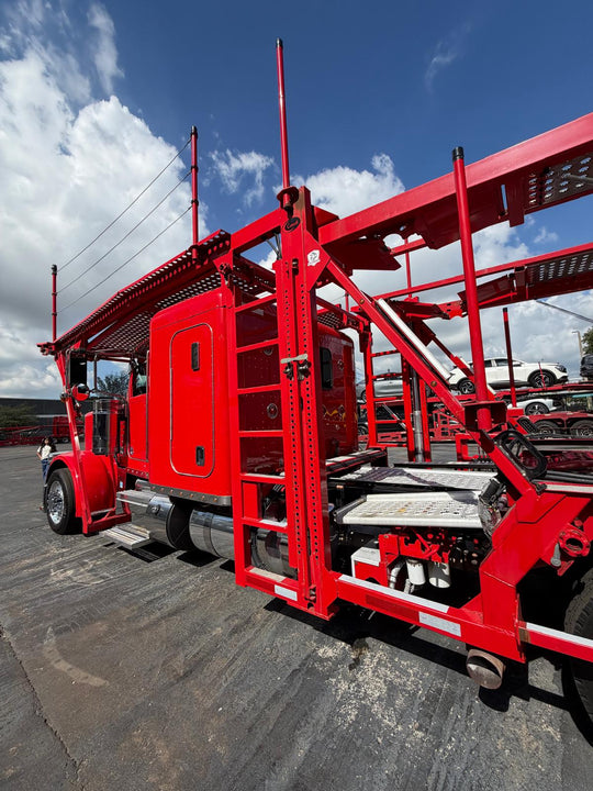 2017 Peterbilt 389 (264” WB)