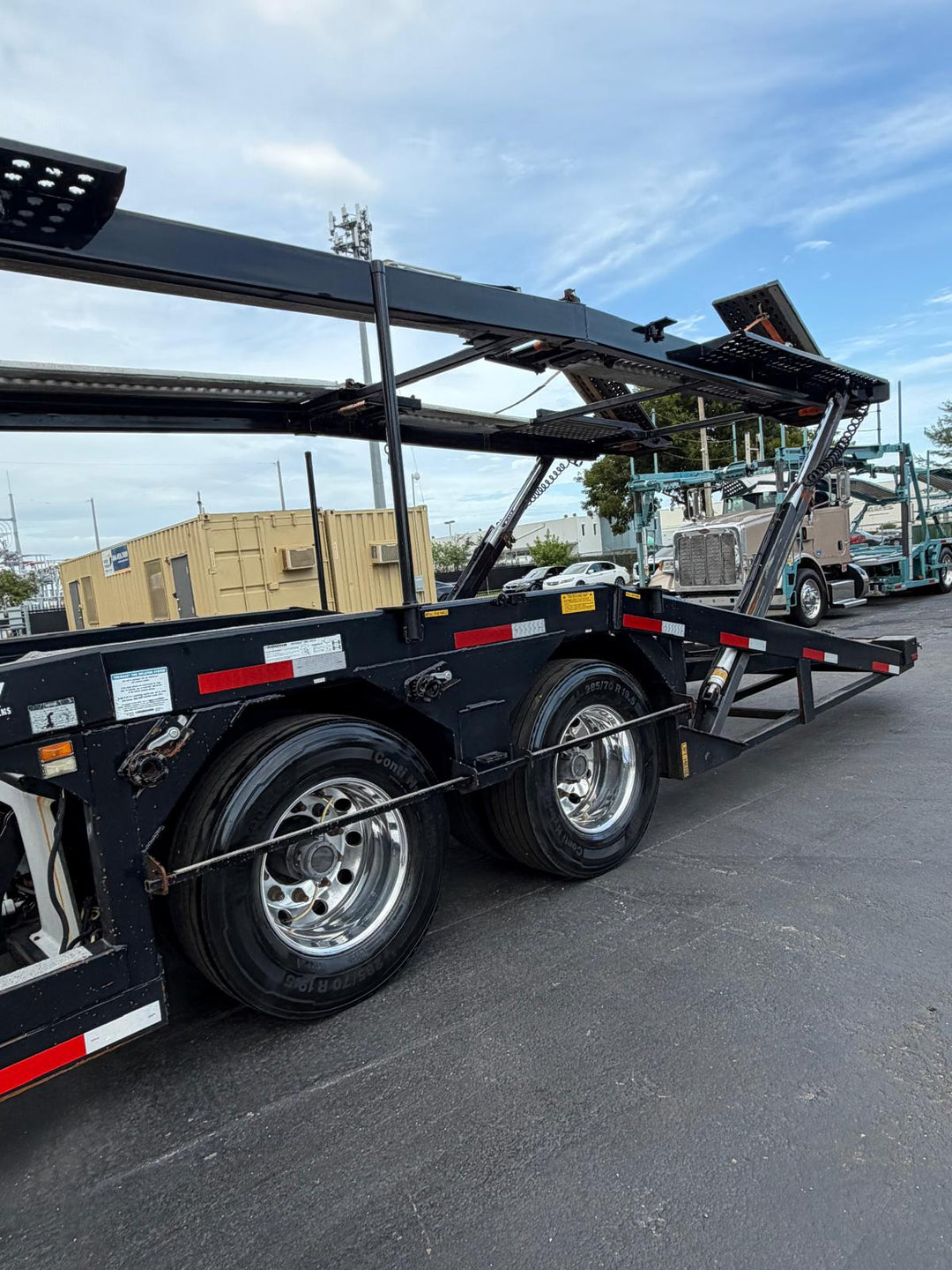 2017 Peterbilt 389 w/a Cottrell CX-09 LS3