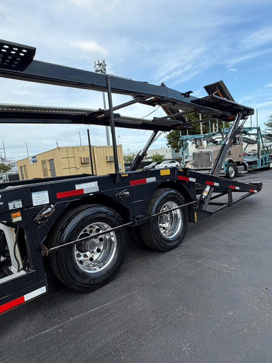 2017 Peterbilt 389 w/a Cottrell CX-09 LS3