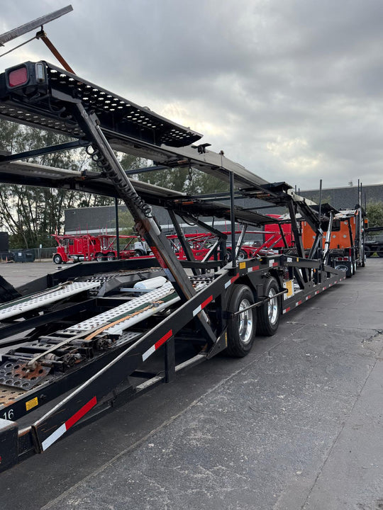 2017 Peterbilt 389 w/a Cottrell CX-09 LS3