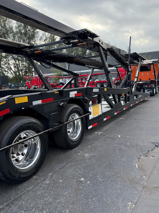 2017 Peterbilt 389 w/a Cottrell CX-09 LS3