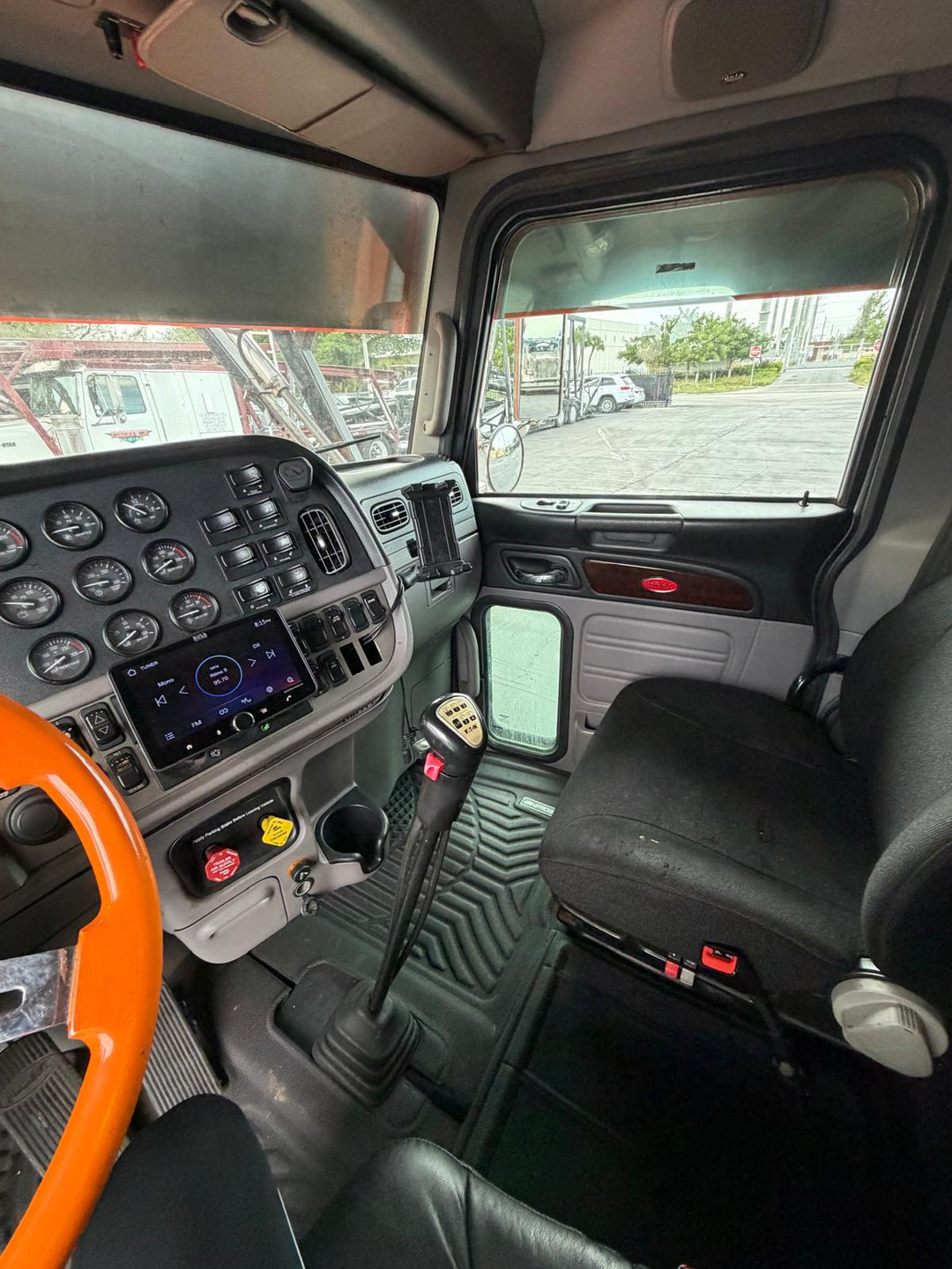 2017 Peterbilt 389 w/a Cottrell CX-09 LS3