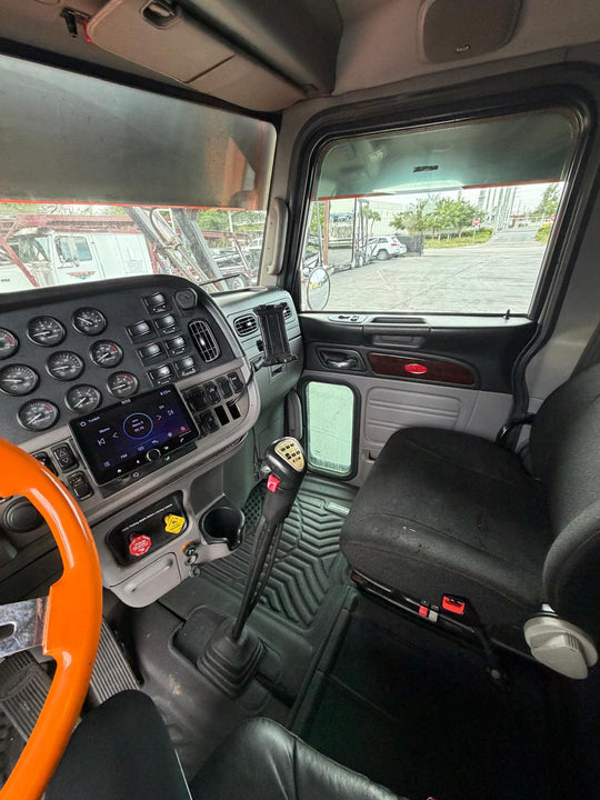 2017 Peterbilt 389 w/a Cottrell CX-09 LS3