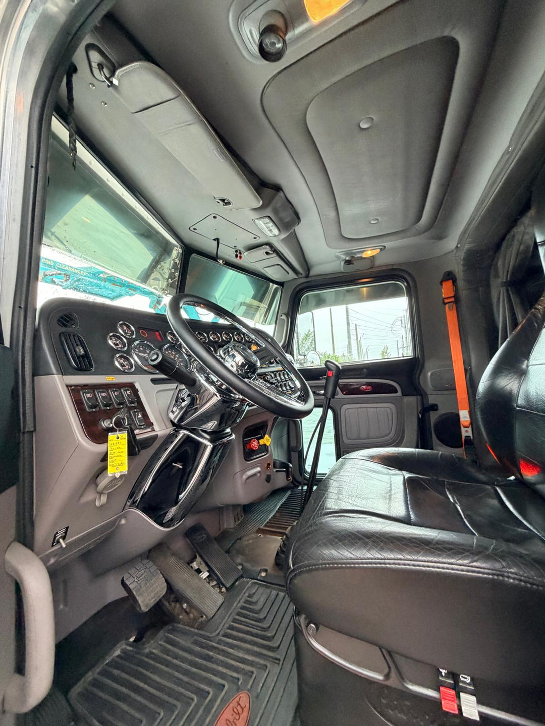 2019 Peterbilt 389 w/a 2019 Cottrell CX-09 LSFA 80 Footer